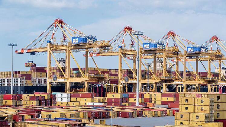 Containerterminal in Bremerhaven