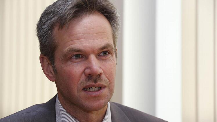 Martin Dippold ist seit 1. Januar der neue ständige Stellvertreter von Leitendem Oberstaatsanwalt Anton Lohneis. Foto: Matthias Hoch
