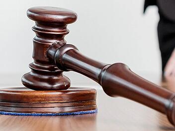 Vorsicht, Abmahn-Abzocke: Die Verbraucherzentrale warnt vor gef&auml;lschten Anwaltsschreiben. Die Kanzlei Gromball aus Berlin gibt es gar nicht. Symbolfoto: Monique W&uuml;stenhagen