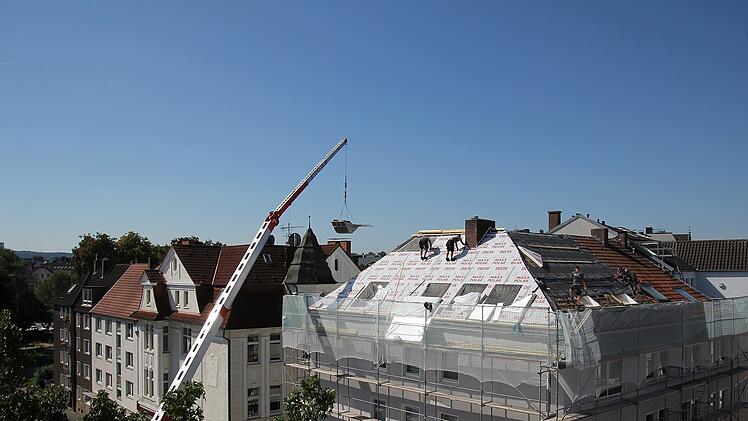 Durch die neue EU-Richtlinie droht ein Sanierungszwang fürs Eigenheim. Die Kosten können bis zu 100.000 Euro hoch sein.