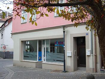 Nur wenige Meter vom Marktplatz entfernt, in der Metzgergasse 13, befindet sich das "Dialog"-Büro der Diakonie. Hier soll ab Februar 2015 auch die Coburger Suppenküche ihr Domizil haben. Fotos: Oliver Schmidt