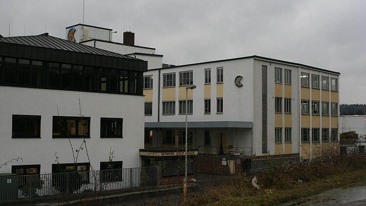 Dunkle Wolken über dem Firmengebäude: Die Hermann Koch Europe GmbH mit Sitz in Coburg hat Insolvenzantrag gestellt. Foto: Simone Bastian