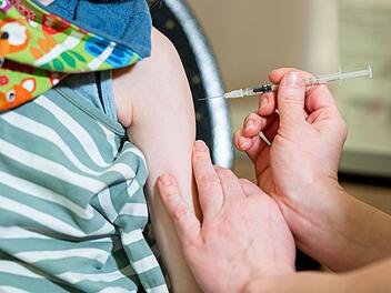 Impfung für ein Kind