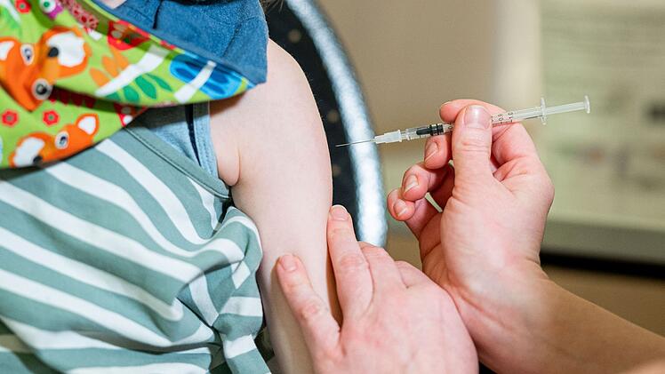 Impfung für ein Kind