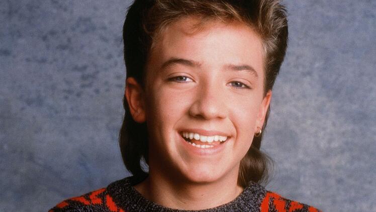 Kelly war die blonde Sexbombe, er der kleine, bei den M&auml;dchen erfolglose Bruder: Bud Bundy (David Faustino)