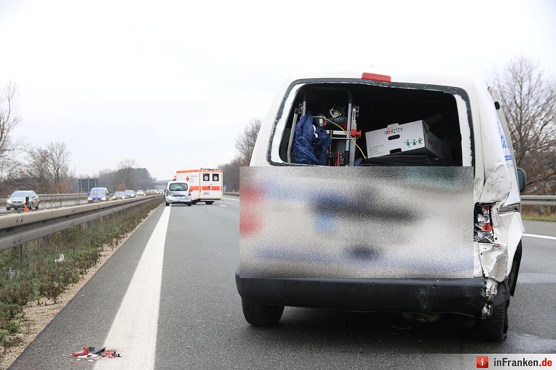 Unfall auf A3 bei Erlangen-West