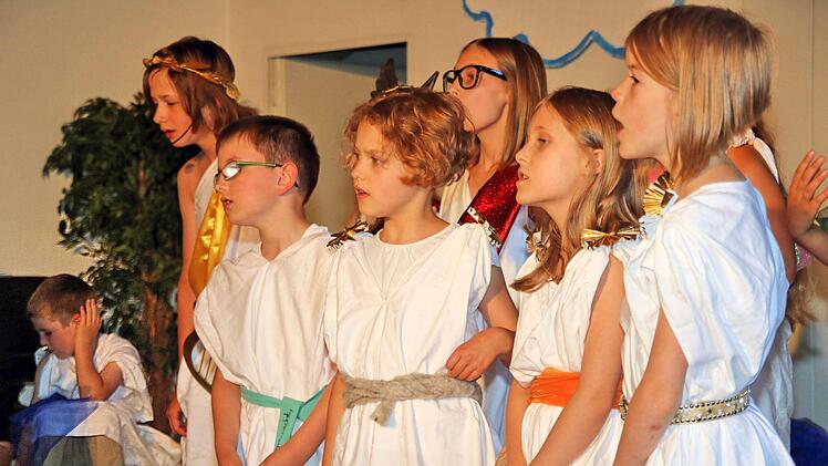 Musical-Aufführung des Kinder- und Jugendchors der Liedertafel 1881 Münnerstadt in der Alten Aula am Stenayer Platz.  Foto: Dieter Britz