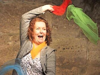 Lokaler Startschuss am 5. Oktober beim Ellertaler Kulturherbst: Für Annette Grabiger als "Annette von Bamberg" gibt es ein "Leben über 50"! Foto: Bertram Wagner