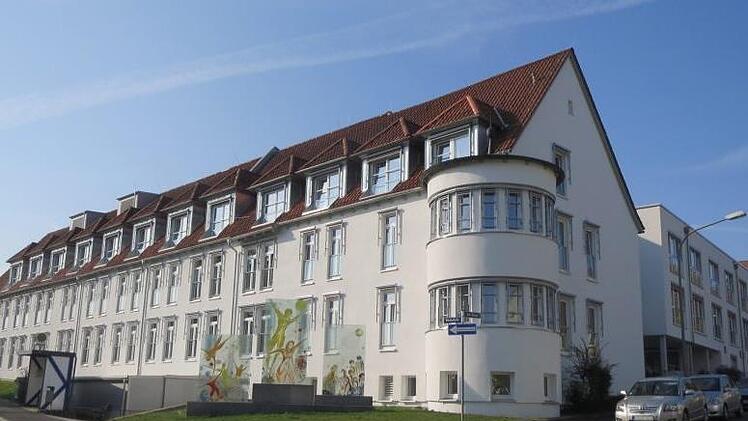 Im Senioren- und Pflegeheim Am Rasen gibt es bis dato 18 bestätigte Corona-Fälle. Foto: Archiv