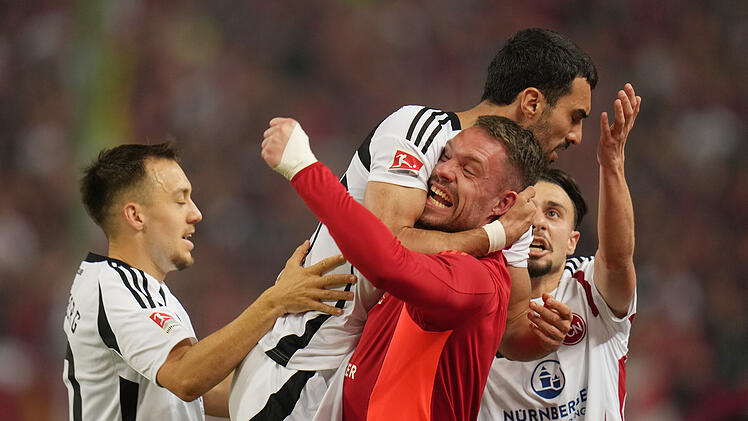 1. FC Kaiserslautern - 1. FC Nürnberg