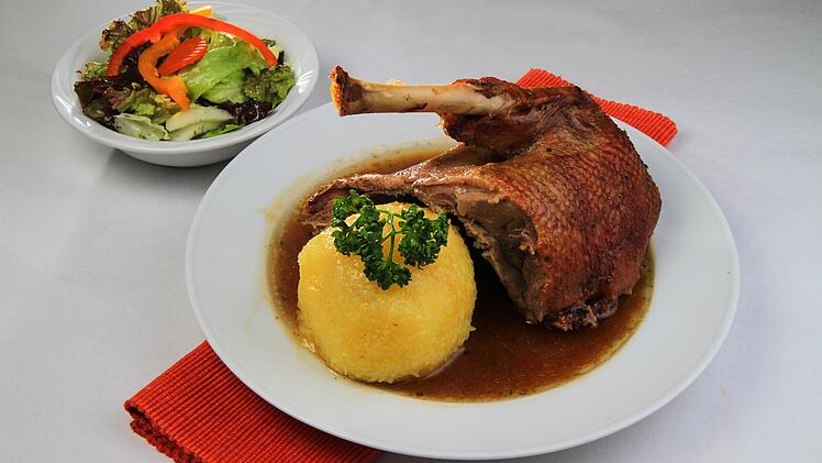 Wiesenbronn: Preis für Gänsebraten schießt in die Höhe - "Will ich die Gans oder esse ich lieber ein Drei-Gänge-Menü?"