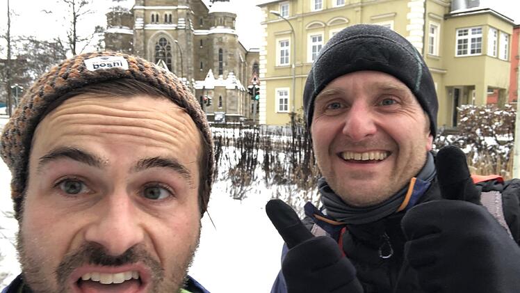 Selfie nachher: Für Florian Troeger (re.) waren die 23 Kilometer ein Spaziergang.