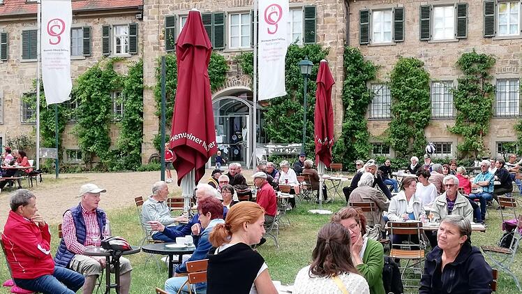 Besucher aus Nah und Fern kamen an beiden Tagen zum Bad Kissinger Museumsfest in der Oberen Saline.