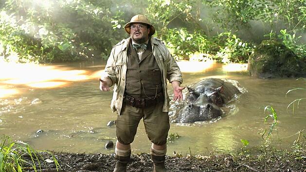 Die Sache mit dem Riesennilpferd im Hintergrund ist f&uuml;r Bethany nicht ganz so schlimm wie die Tatsache, dass sie im K&ouml;rper eines &uuml;bergewichtigen alten Mannes (Jack Black) steckt.