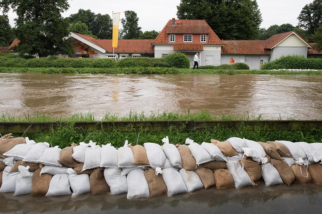 Hochwasser in Deutschland: Der Kampf gegen die Fluten