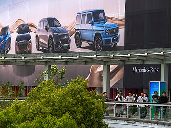 Mercedes-Benz auf der Automesse in Shanghai 2023.