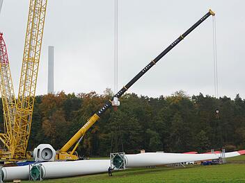 Der Ramsthaler Gemeinderat stimmte einem Ausbau der Windenergie zu.  Foto: Arkadius Guzy/Archiv