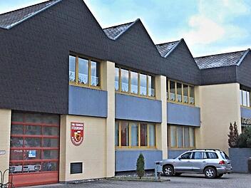 F&uuml;r die Itzgrundhalle in Kaltenbrunn steht eine Sanierung an. 400&nbsp;000 Euro werden hierf&uuml;r in die Hand genommen. Erste Schritte f&uuml;r die Umsetzung sind eingeleitet.  Foto: Helmut Will