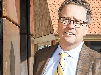 Der neue Heroldsbacher Bürgermeister heißt Benedikt Graf von Bentzel.  Foto: Barbara Herbst