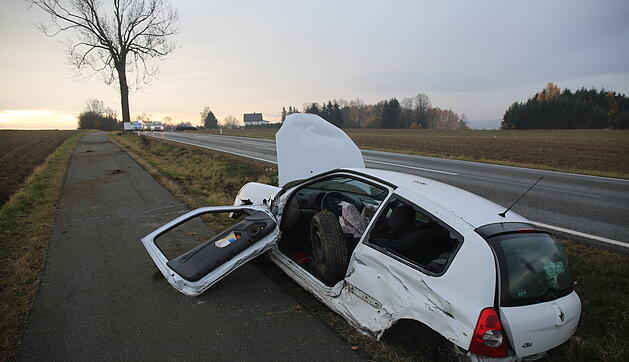 Sch&uuml;ler stehen unter Schock: Schwerer Unfall im Landkreis Hof