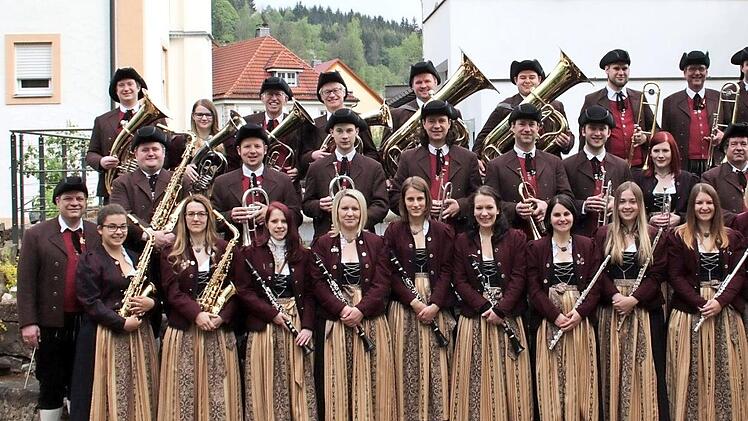 Der Musikverein Steinwiesen feiert neben dem Kreismusikfest auch sein 50. Jubiläum Foto: privat