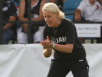 Silke Eber bleibt ein weiteres Jahr Bundestrainerin der Faustballerinnen. Foto: BR-Archiv