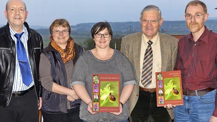 Die Orchideenfreunde präsentieren in Pinzberg das Buch "Die Orchideen Bayerns". Foto: privat