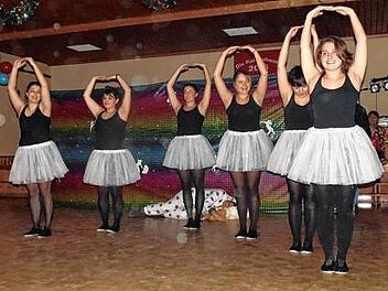Fasching mit Tanz und Sternenstaub