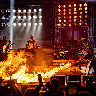 Die spektakulärste RAMMSTEIN Tribute Show