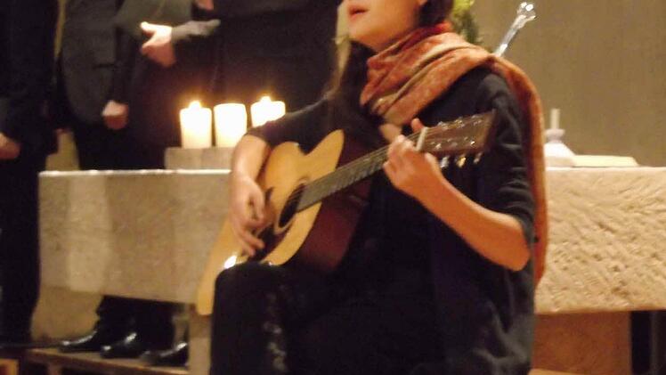 Mirjam Widmann sang das "peruanische Weihnachtslied".