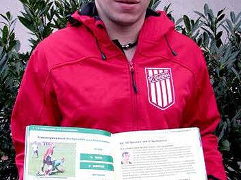 Für die Beilage "Praxis Plus" der Fachzeitschrift "Fußball Training" hat Tobias Burger, Trainer beim SC Stettfeld, einen Trend im Profifußball von der 3. Liga auf die A-Klasse übertragen und diesbezüglich Trainingsmethoden entwickelt. Foto: rn