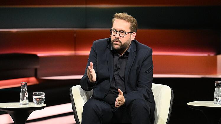 Paul Ronzheimer kritisierte, dass es in der Koalition viel mehr "pers&ouml;nliche Angriffe von Spitzenpolitikern gegen Spitzenpolitiker" gebe.