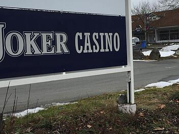 Durch den Zugriff der Polizei wurde der geplante Raubüberfall auf das Jocker Casino in Himmelkron vereitelt. Foto: Stephan Tiroch