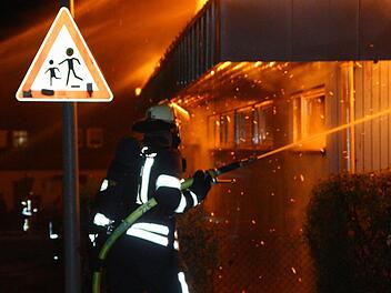 Die Feuerwehr ist in diesen Tagen im Dauereinsatz. Foto: Archiv/Katrin Geyer