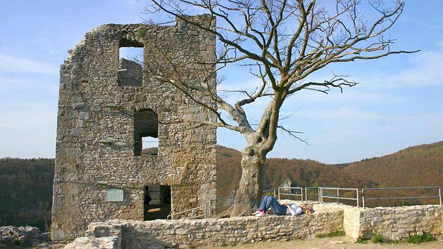 Die Fr&auml;nkische Schweiz ist reich an touristischen Attraktionen. Doch der Handy-Empfang ist evrbesserungsf&auml;hig. Foto: Josef Hofbauer/Archiv