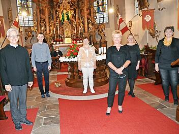 Sie haben in Glosberg den „Förderverein Kirchenmusik Mariä Geburt Glosberg gegründet. Von links Roberto Seidel (künstlerische Leitung), Daniel Prell, Sibylle Horn, Martina Stumpf (1. Vorsitzende), Kerstin Kopp, Annette Urban.