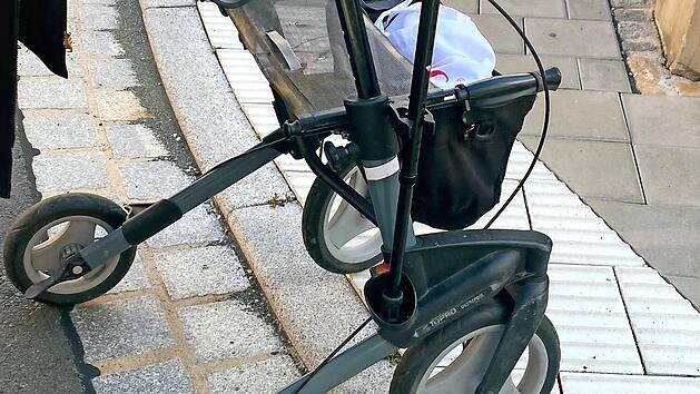 Die neuen Platten in der Luitpoldstra&szlig;e in Forchheim bereiten Rollatornutzern Schwierigkeiten.