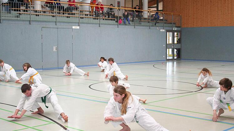 Gleichgewicht und Koordination werden trainiert.