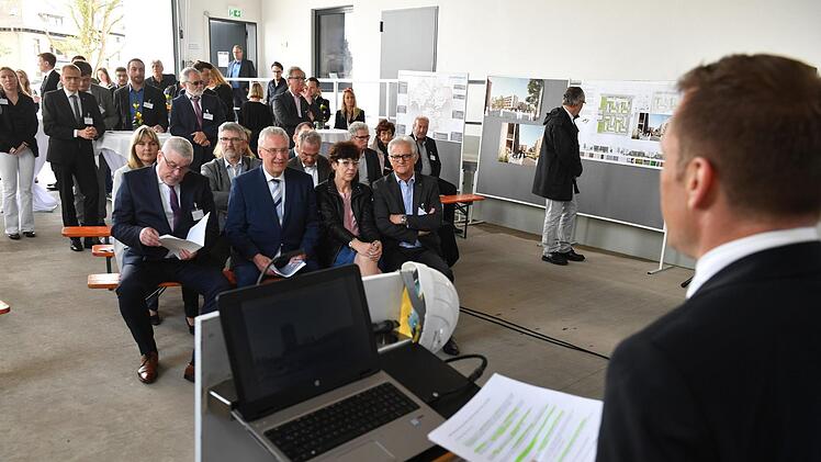 Impressionen vom Spatenstich am Montag.Ronald Rinklef