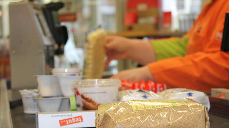 Einkaufen, bezahlen und die Ware geliefert bekommen. In Nüdlingen kommt der Service nicht an. Foto: Benedikt Borst