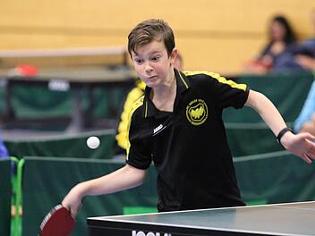 Joel Fischer vom FC Adler Weidhausen gewann in der Herrenpartie beim TTC Tiefenlauter trotz der Weidhausener 7:9-Niederlage seine beiden Einzel und das Doppel. Foto: Horst Marr