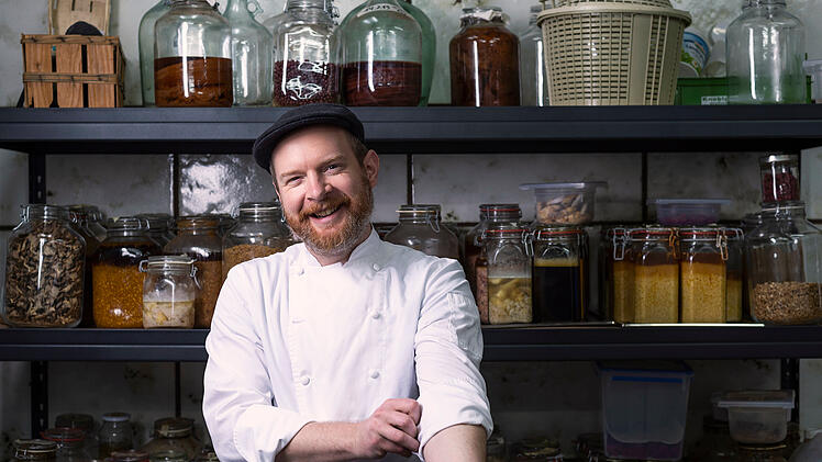 Nürnberger Restaurant erhält kurz nach Eröffnung zwei Michelin-Sterne - Koch erlebt Riesen-Überraschung