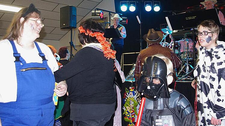 Wefa-Fasching in Neukenroth. Foto: Heike Schülein