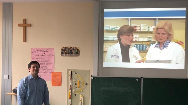 Berufsfachschule für  Altenpflege. Foto: F. Scheckenbach