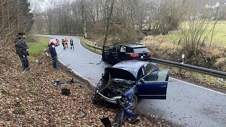 Zusammento&szlig; auf Staatsstra&szlig;e 2182 bei F&ouml;lschnitz