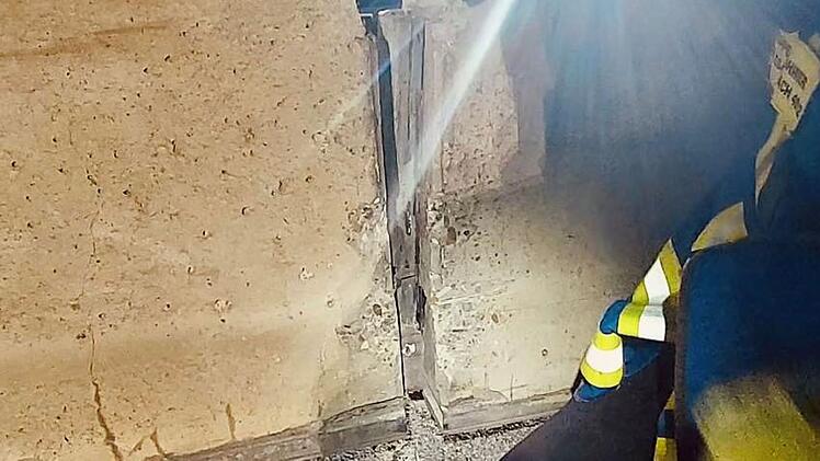 A73 bei Rödental: Feuerwehr erlebt Zivilcourage bei Messerattacken-Einsatz - Helfer "mitgerannt"