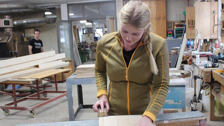 Susanna Preis bei der Arbeit    Foto: Yannick Hupfer