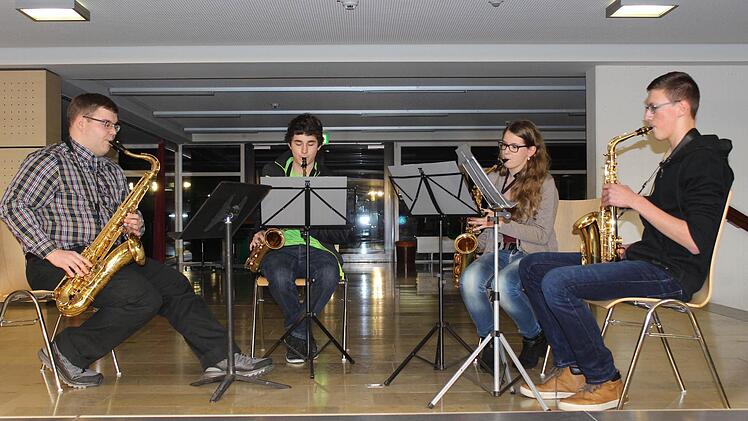 Johannes Raum und sein Saxophonensemble (Jannis Kraus, Elena Dicker und Bernhard Geck) Foto: fra-press