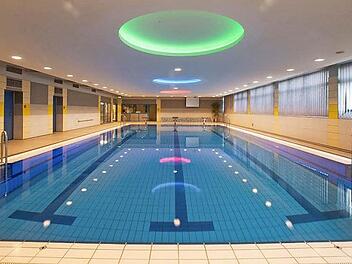 Ab 7. November soll der Badebetrieb im Hallenbad in Lichteneiche wieder aufgenommen werden. Foto: Gemeinde
