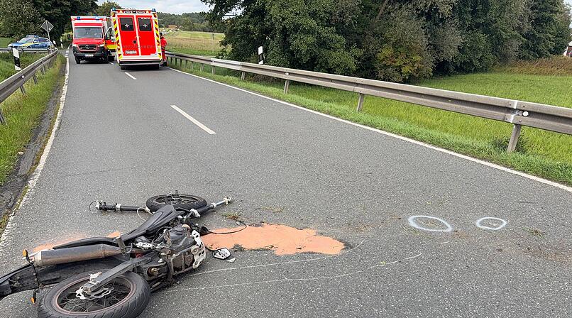 Bei Kasendorf von Straße abgekommen: jugendlicher Mopedfahrer verletzt